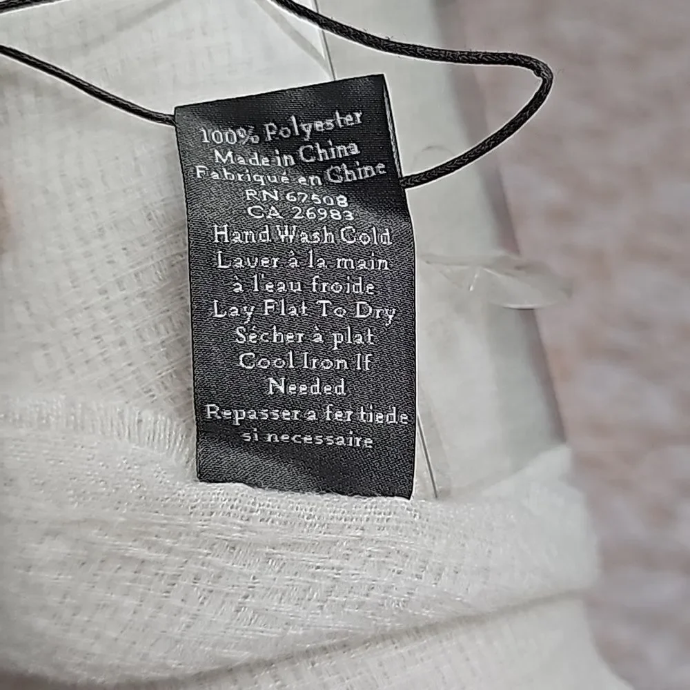 Vince Camuto Cozy Scarf NIB